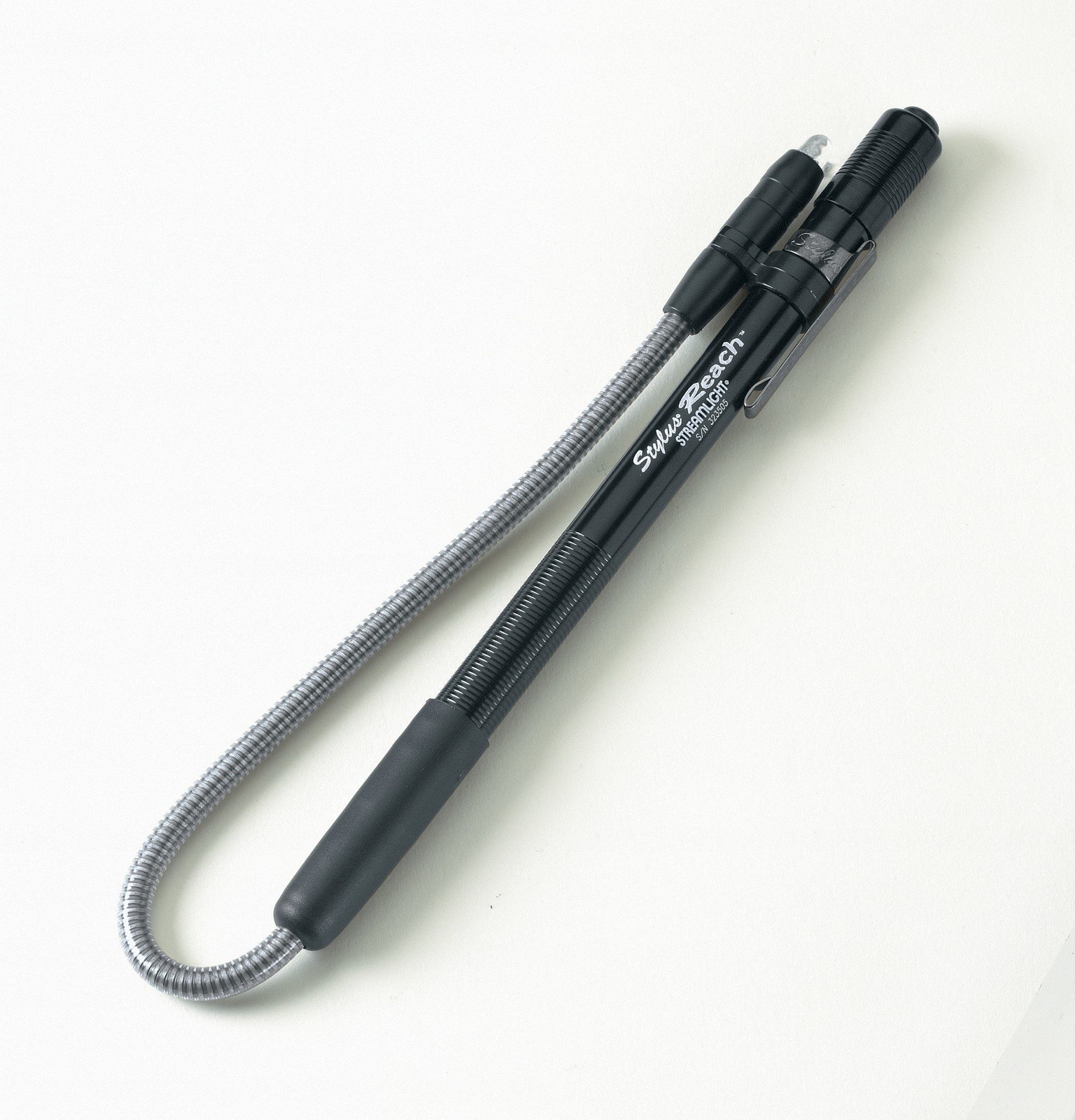 Взрывобезопасный фонарь в виде ручки Stylus® Reach Фото